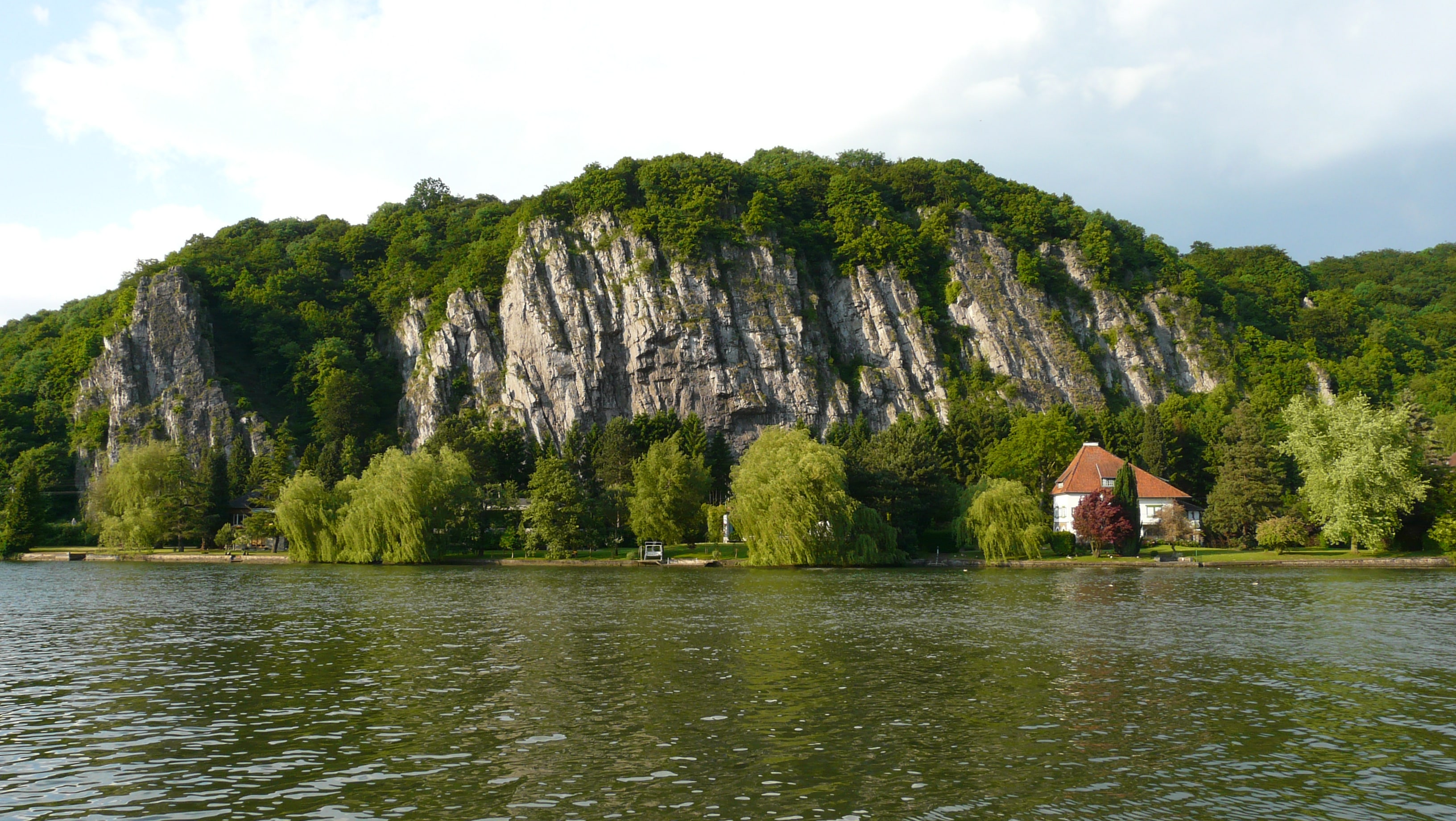 DAVE (Rochers du Néviaux)